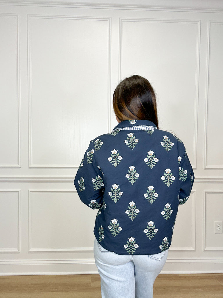 Trendy Yet Cozy Jacket Clothing Peacocks & Pearls   