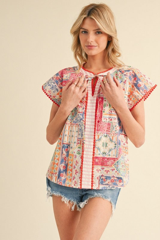 Pretty In Patchwork Top Clothing Peacocks & Pearls