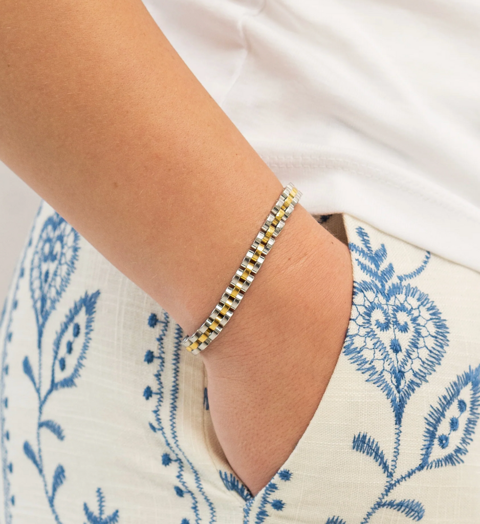 Dainty Watch Band Jewelry Peacocks & Pearls   