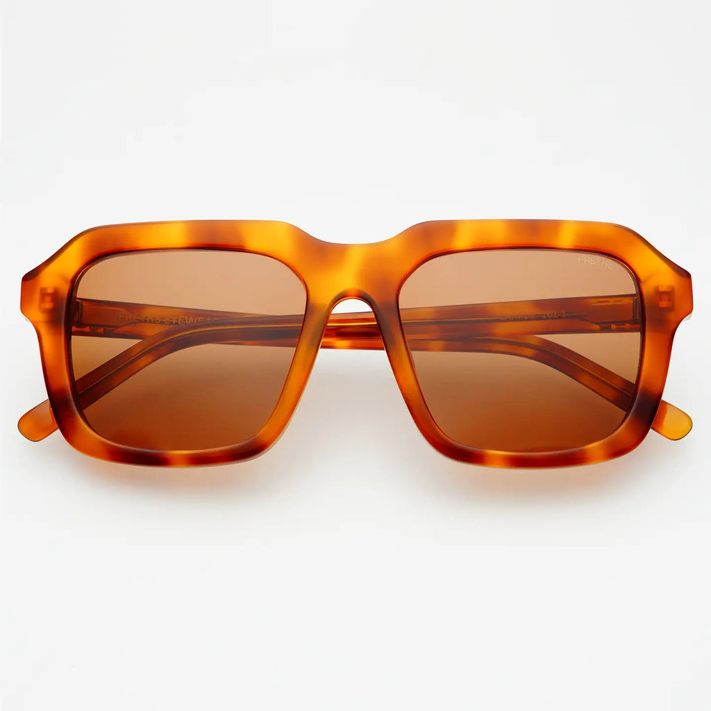 Charlie Rectangular Sunglasses Accessories Freyrs Amber
