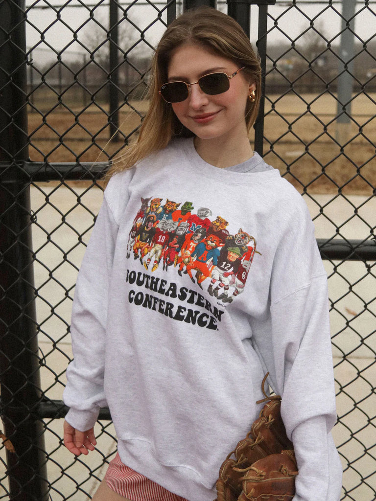SEC Family Retro Sweatshirt Clothing Peacocks & Pearls