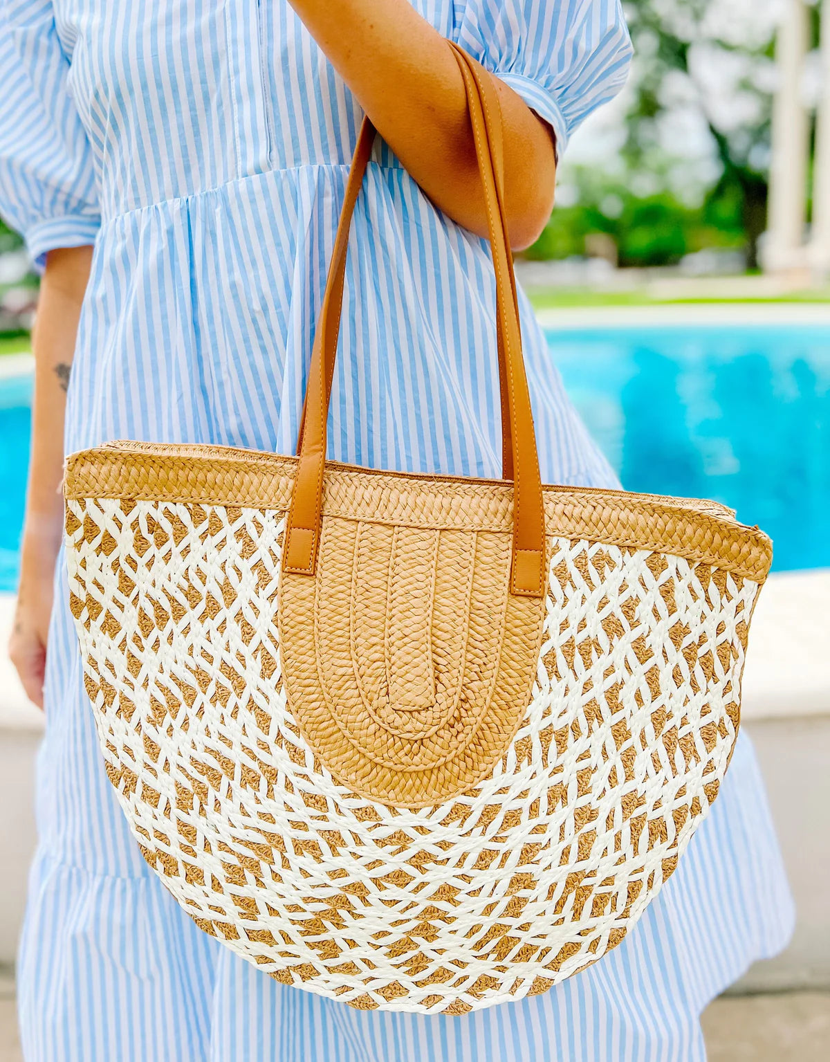 Sandy Woven Tote