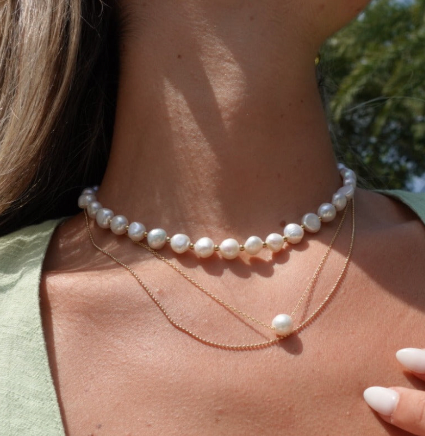 Ellie Pearl Choker Jewelry Peacocks & Pearls   